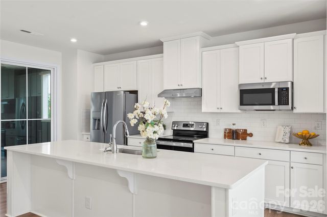 963 Portrush Lane, Tega Cay, SC 29708