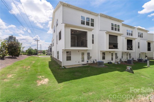 963 Portrush Lane, Tega Cay, SC 29708