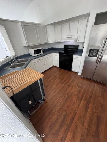 409 Minor Avenue NE, Palm Bay, FL 32907