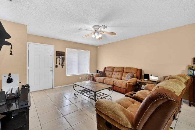 30136 TAVARES RIDGE BOULEVARD 30136, Tavares, FL 32778