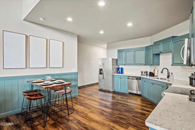 2001 Tiffany Way, Sevierville, TN 37862