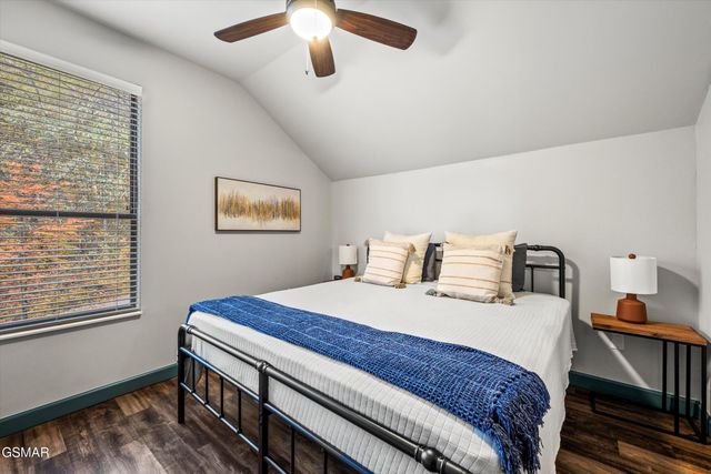 2001 Tiffany Way, Sevierville, TN 37862