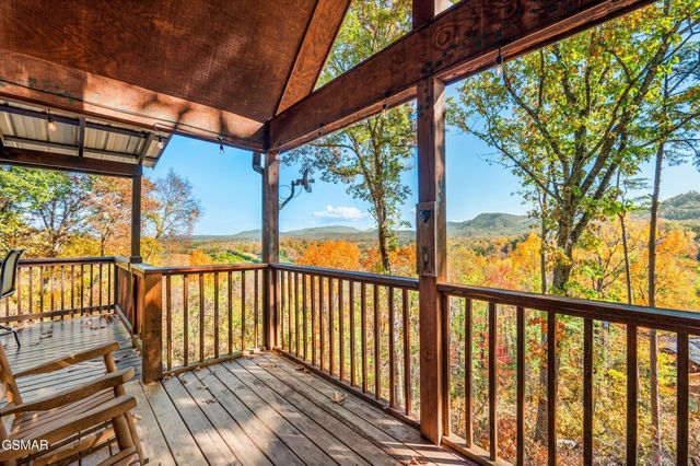 2001 Tiffany Way, Sevierville, TN 37862