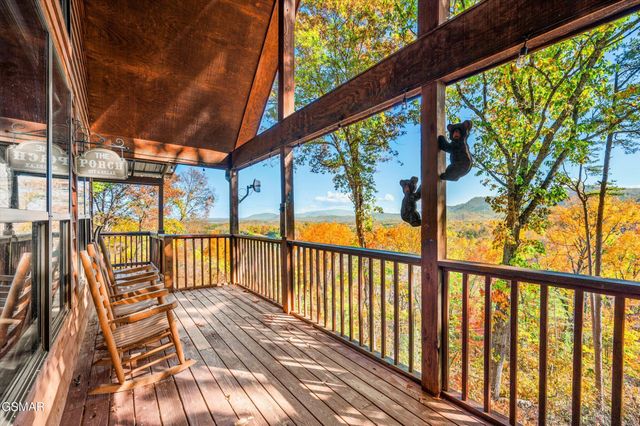 2001 Tiffany Way, Sevierville, TN 37862