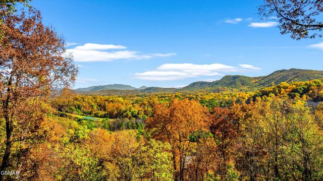 2001 Tiffany Way, Sevierville, TN 37862