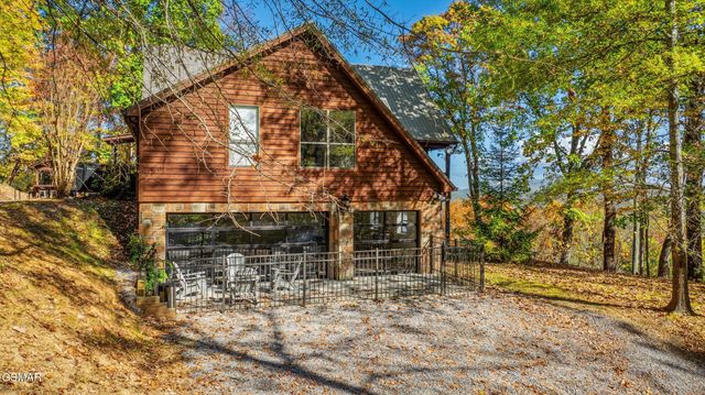 2001 Tiffany Way, Sevierville, TN 37862