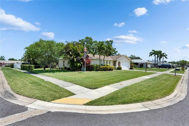 12933 90TH AVENUE, Seminole, FL 33776