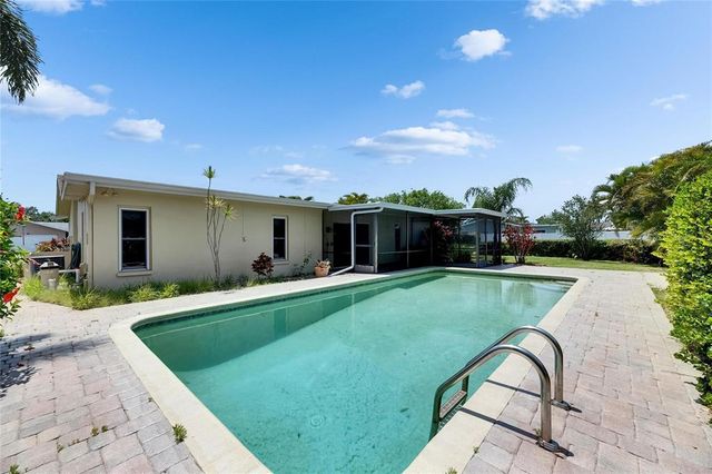 12933 90TH AVENUE, Seminole, FL 33776