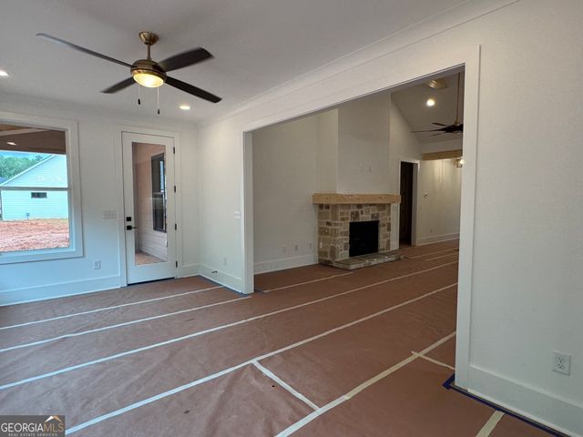 124 Ryeland Drive, Senoia, GA 30276