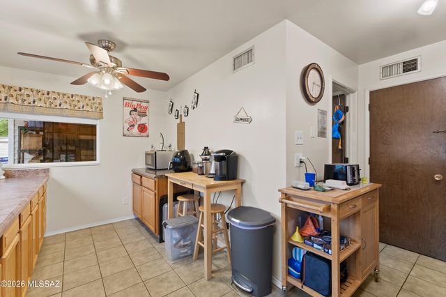 3241 S Ames Place, Tucson, AZ 85730