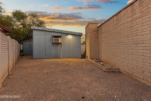 3241 S Ames Place, Tucson, AZ 85730