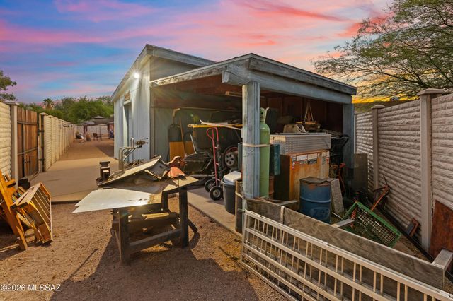 3241 S Ames Place, Tucson, AZ 85730