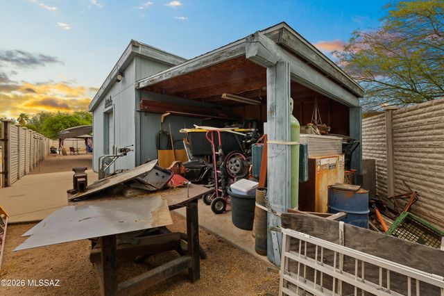 3241 S Ames Place, Tucson, AZ 85730