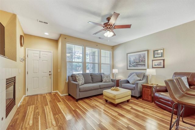 6702 S Winnipeg Circle 104, Aurora, CO 80016