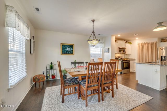 701 Newtons Way, Kingsport, TN 37663