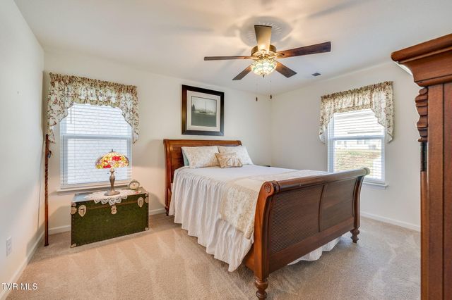 701 Newtons Way, Kingsport, TN 37663