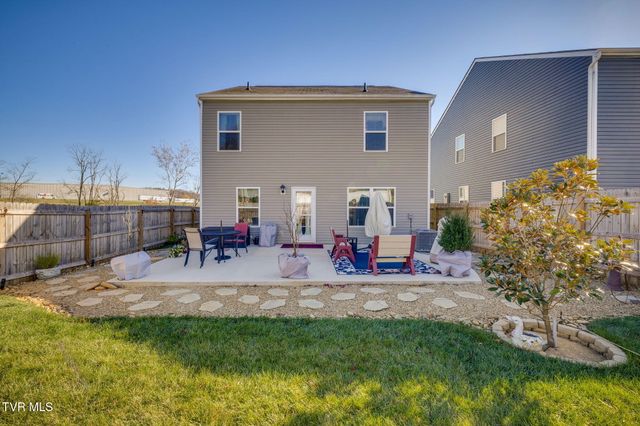 701 Newtons Way, Kingsport, TN 37663