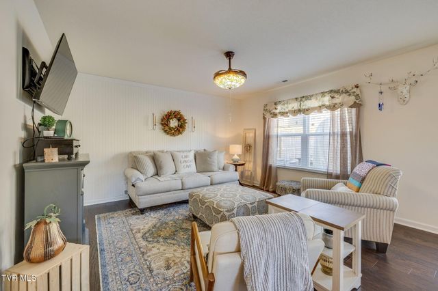 701 Newtons Way, Kingsport, TN 37663