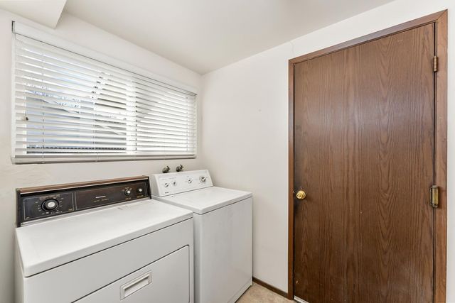 3126 Oxford Rd, Cameron Park, CA 95682