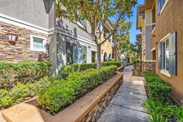 156 Via Montisi, Santee, CA 92071