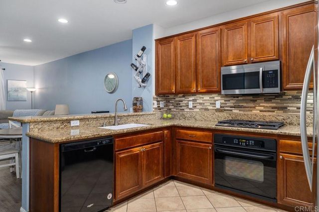 156 Via Montisi, Santee, CA 92071