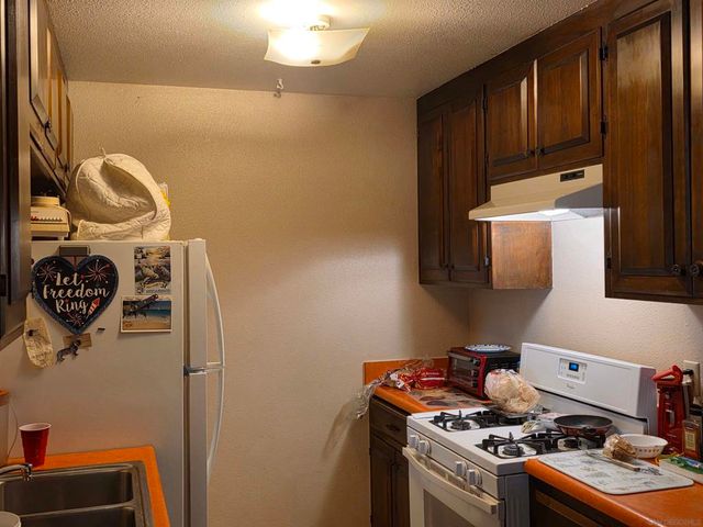 162 64 Ski Way, Chula Vista, CA 91911