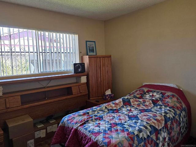 162 64 Ski Way, Chula Vista, CA 91911