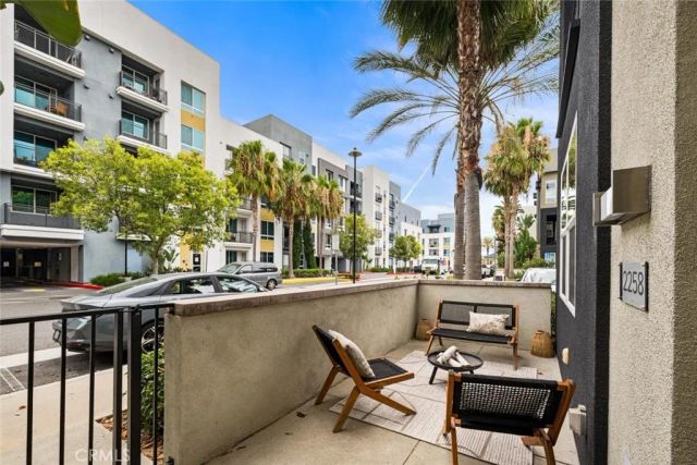2258 Synergy, Irvine, CA 92614