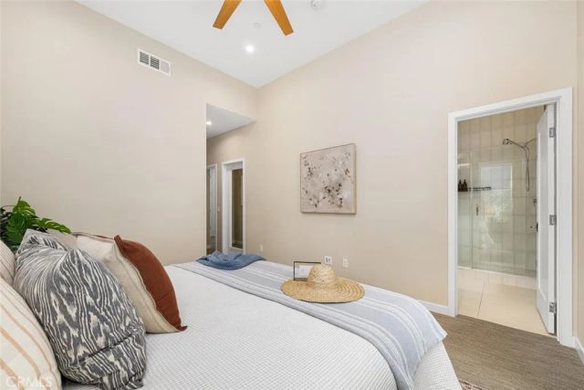 2258 Synergy, Irvine, CA 92614