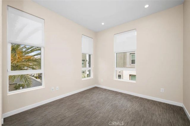 2258 Synergy, Irvine, CA 92614