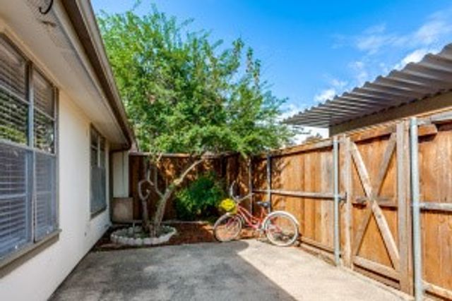13842 Methuen Green Lane, Dallas, TX 75240