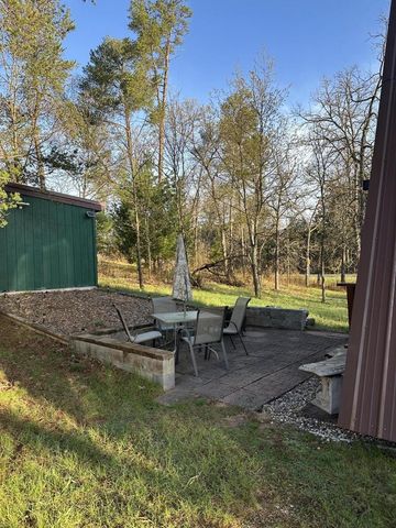 2401 18th AVENUE, Friendship, WI 53934
