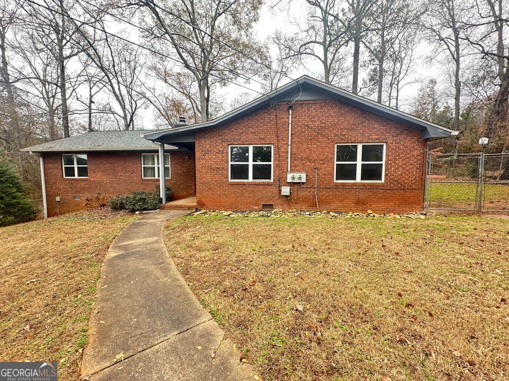 1131 White Oak Drive, Athens, GA 30606