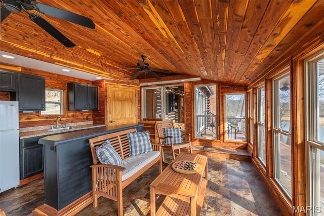 13 Walleye Lane, Doniphan, MO 63935