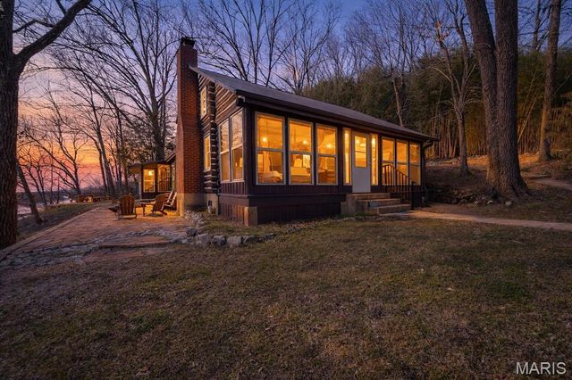 13 Walleye Lane, Doniphan, MO 63935