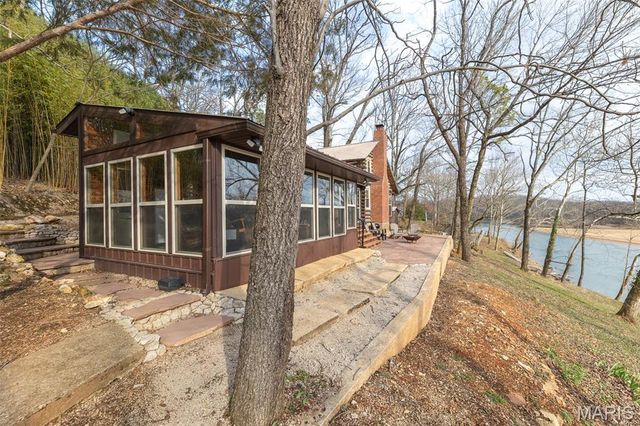 13 Walleye Lane, Doniphan, MO 63935