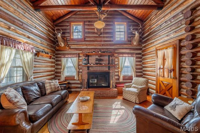 13 Walleye Lane, Doniphan, MO 63935