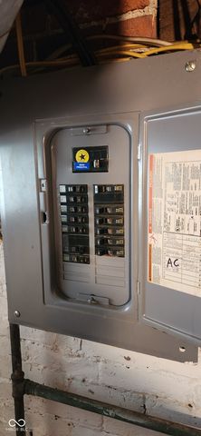 5678 E Dublin Pike, New Castle, IN 47362