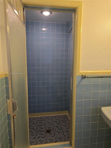 3201 SE 12th Street B3, Pompano Beach, FL 33062