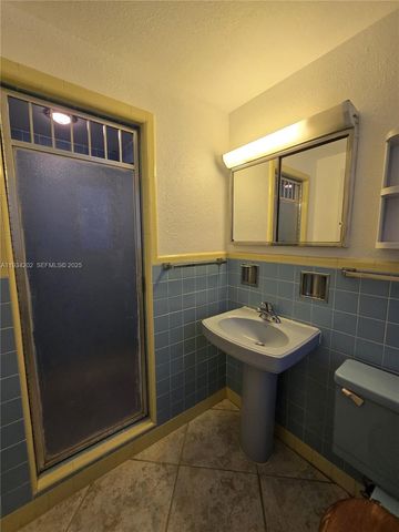3201 SE 12th Street B3, Pompano Beach, FL 33062