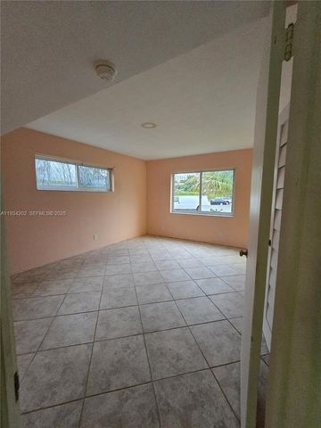 3201 SE 12th Street B3, Pompano Beach, FL 33062