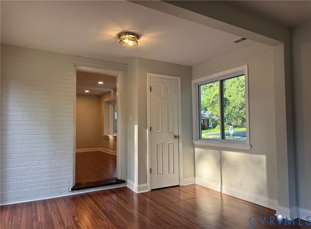 1206 Starling Cir, Henrico, VA 23229