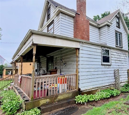 249 Freeport Rd, New Kensington, PA 15068