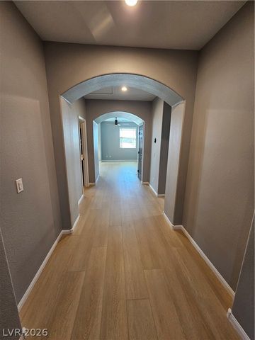 8058 Minots Ledge Avenue, Las Vegas, NV 89147