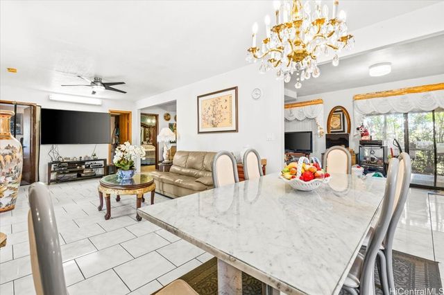 98-1285 Hoohuali Place, Pearl City, HI 96782