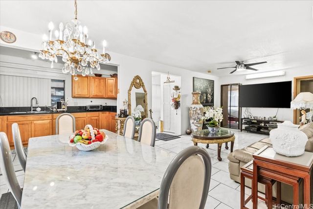 98-1285 Hoohuali Place, Pearl City, HI 96782