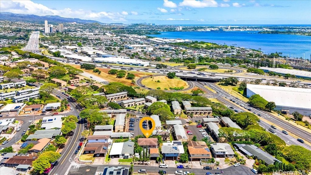 98-1285 Hoohuali Place, Pearl City, HI 96782