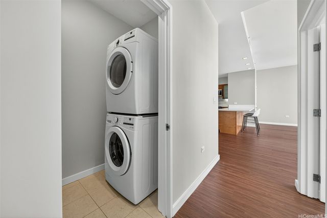 1009 Kapiolani Boulevard 4809, Honolulu, HI 96814