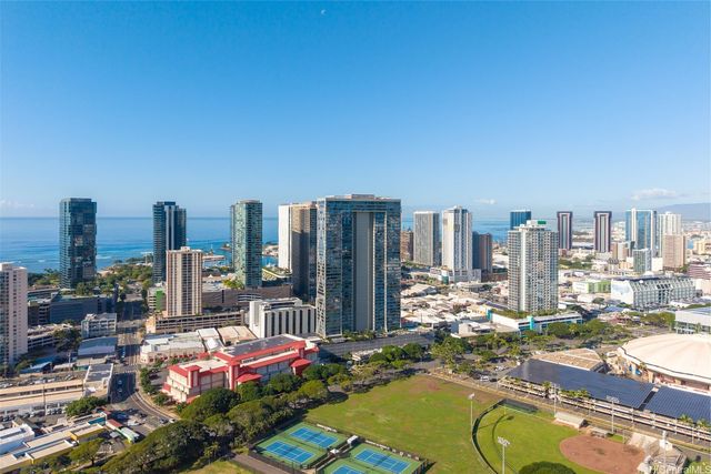 1009 Kapiolani Boulevard 4809, Honolulu, HI 96814