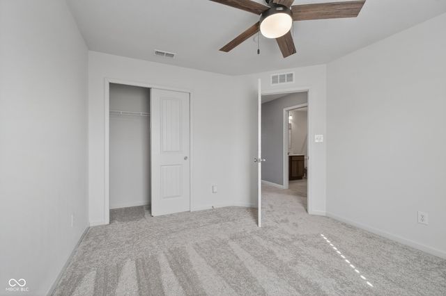 6895 Shooting Star Drive, Whitestown, IN 46075